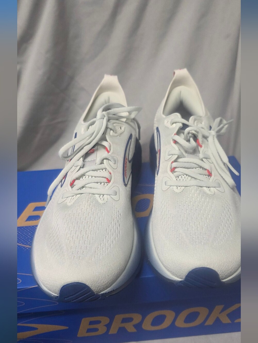 Brooks Glycerin 22 Running Shoes Gray Navy Red Men Size 9 NWB - Picture 2 of 7